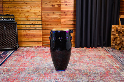 Quinto Spectrum 11", fût Chêne Siam 3 plis, hauteur 76.2cm, peau true skin buffle, cercles SSR 4mm.