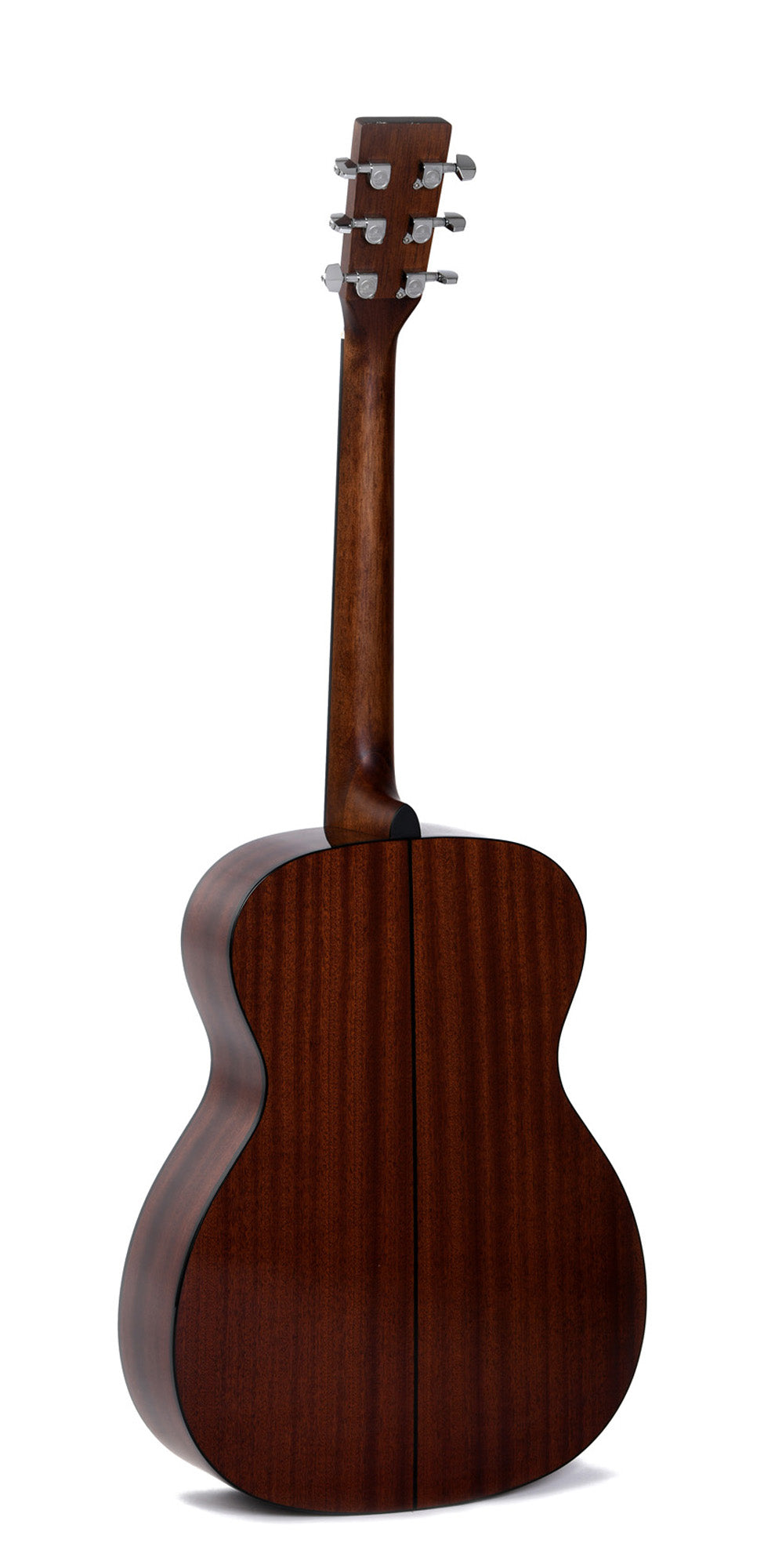 Modèle 000M-1, Forme 000, table épicéa massif, f/e acajou, touche micarta, naturel brillant
