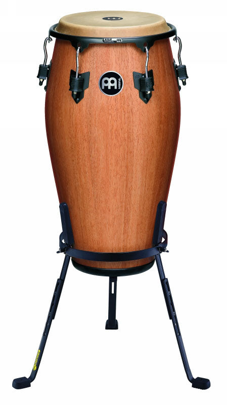 Conga 11 3/4", hévéa, 76 cm, peau buffle, cercle SSR 2.6mm, accast. noir, support panier Steely 2