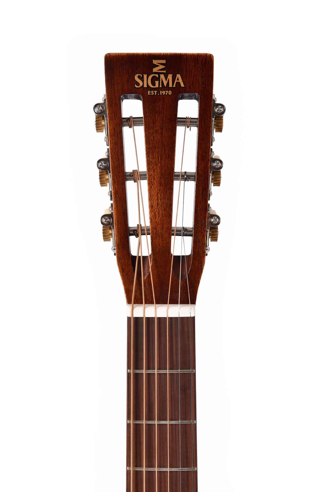 Modèle DMJ-15-AGED, Dreadnought Slope Shoulder, table acajou massif, f/e acajou, touche & chevalet pau ferro, naturel"vieilli"