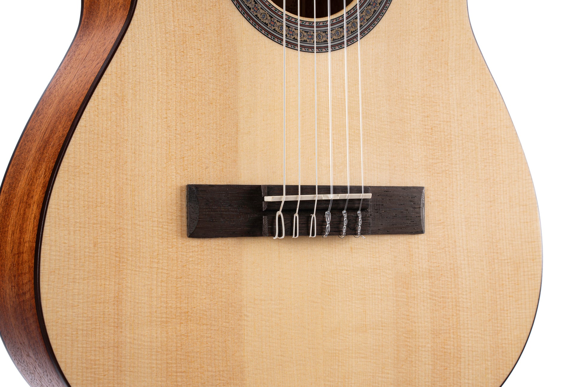 AC200 3/4, table épicéa massif, f/e acajou, manche acajou, touche merbau, sillet 45 mm, housse, naturel pores ouverts