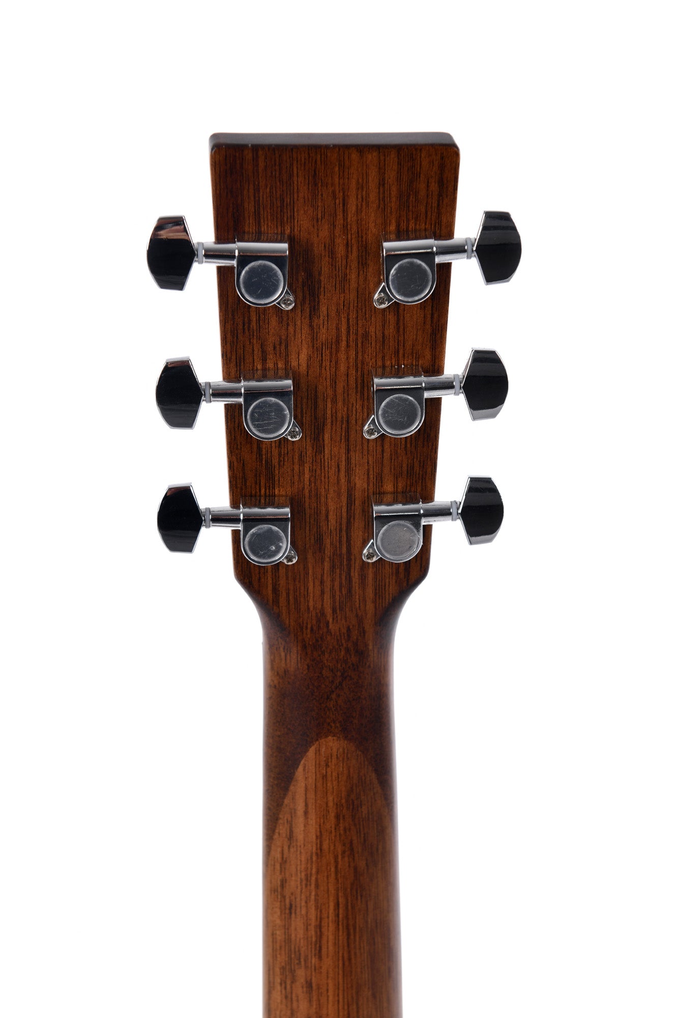 Modèle 000C-15E, Forme 000 pan coupé, table acajou, fond & éclisses acajou, EQ SIGMA, naturel satiné