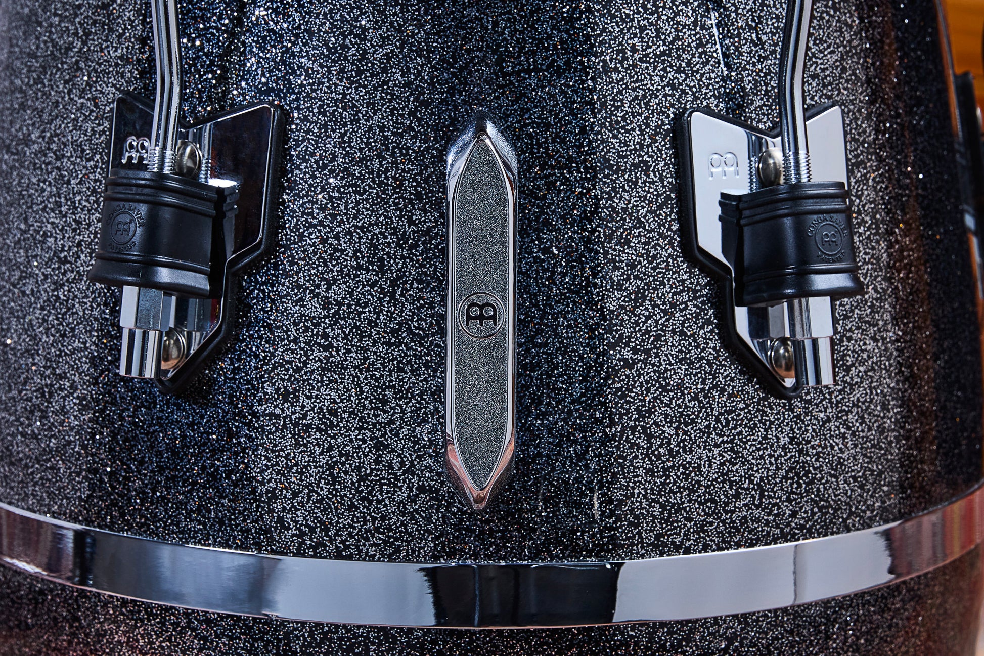 Quinto Diego Galé 11", fût fibre de verre 'premium', hauteur 71.12cm, peau cuir de veau noir, cercles SSR 4mm