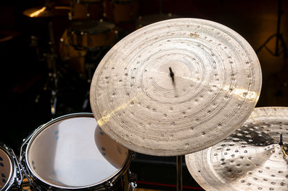 Flat Ride Meinl Byzance Foundry Reserve 21" Traditional martelée