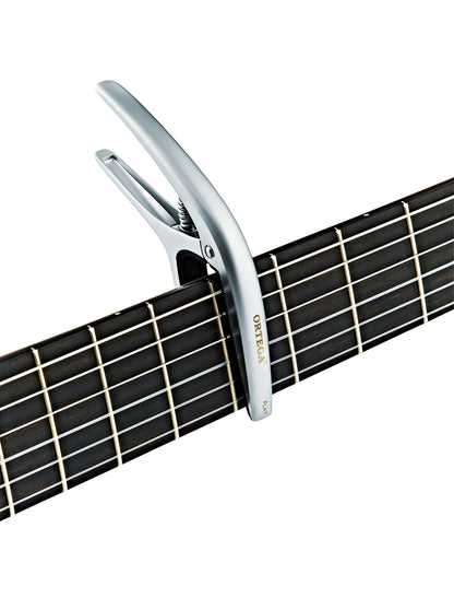 Capodastre pour guitare acoustique, classique et électrique jusqu'à 52 mm de largeur, touche bombée ou plate, chromé