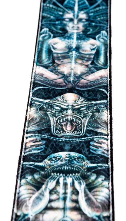 Courroie modèle SEVEN, extérieur tissu, largeur 6 cm, longueur 100 à 145 cm, porte-médiators intégré, unic (sept péchés)