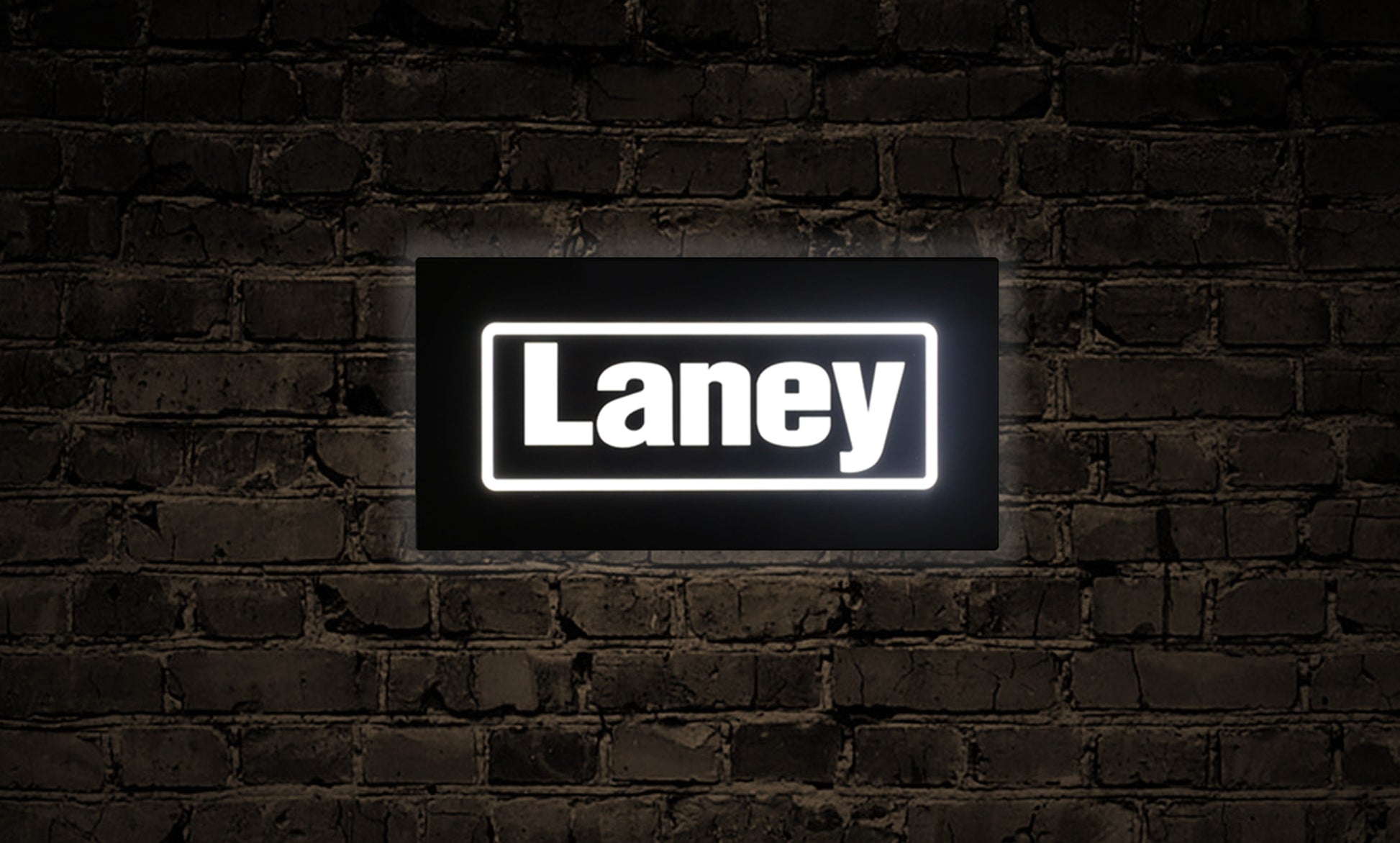 Enseigne lumineuse LANEY, avec alimentation 12V et rallonge alimentation, dimensions: 50 x 26 x 2 cm, noir et blanc