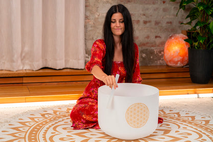SINGING BOWL SONIC ENERGY 'CRYSTAL' 16", Série FLOWER OF LIFE, C3 128hz, quartz, couleur blanc, finition effet gelé